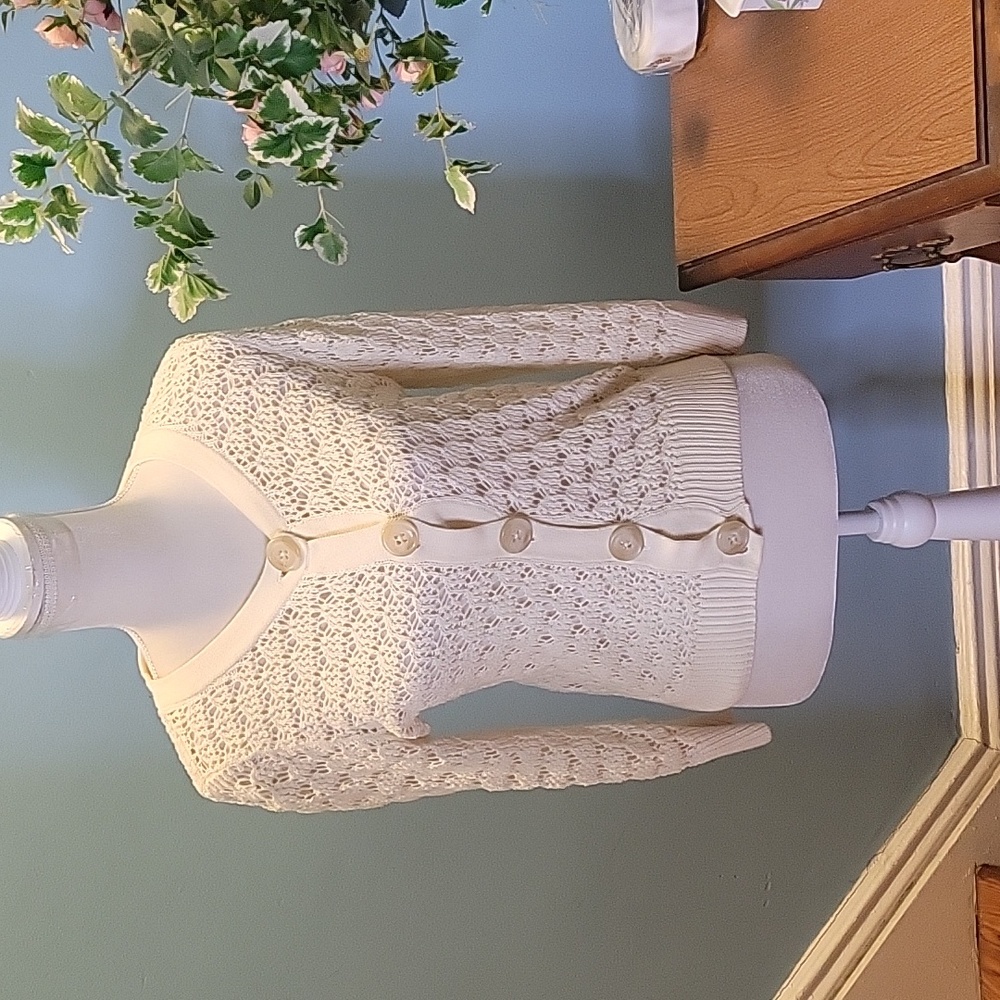 Old Navy Ladies Sweater